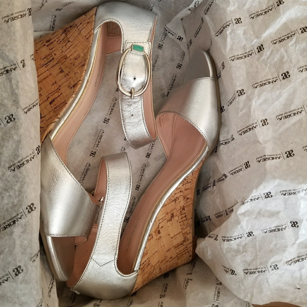 Low Heel Wedges